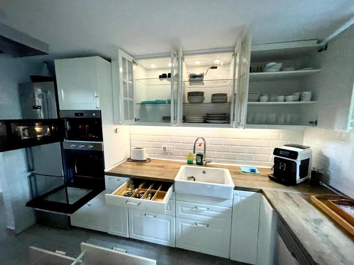 Vila Casa En Masnou Junto A Playa Y Tren Exteriér fotografie