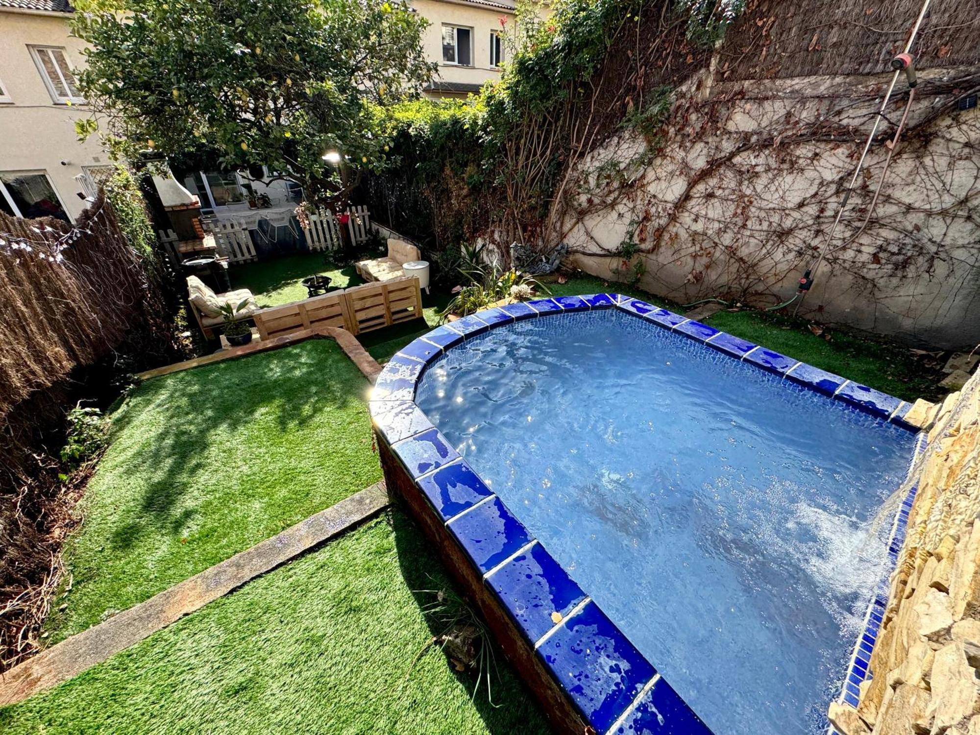 Vila Casa En Masnou Junto A Playa Y Tren Exteriér fotografie