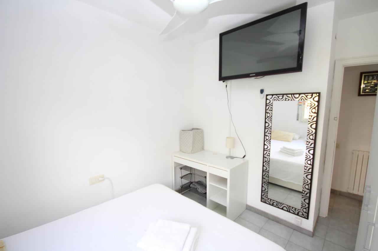 Vila Casa En Masnou Junto A Playa Y Tren Exteriér fotografie