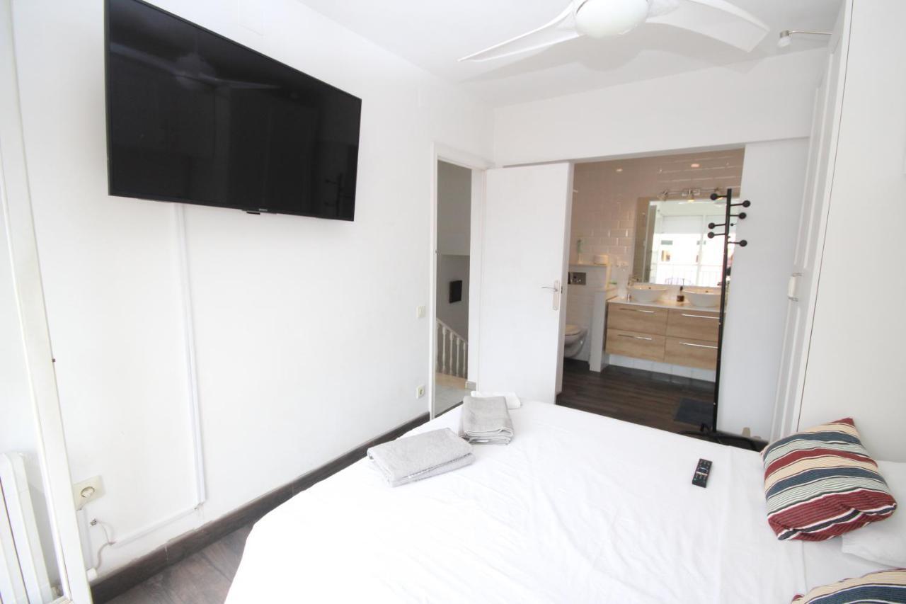Vila Casa En Masnou Junto A Playa Y Tren Exteriér fotografie