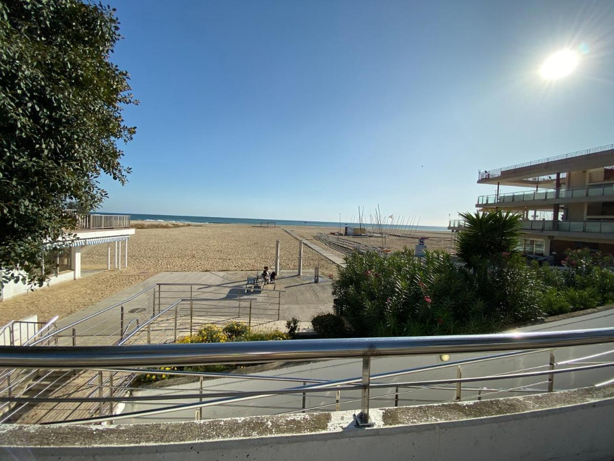 Vila Casa En Masnou Junto A Playa Y Tren Exteriér fotografie